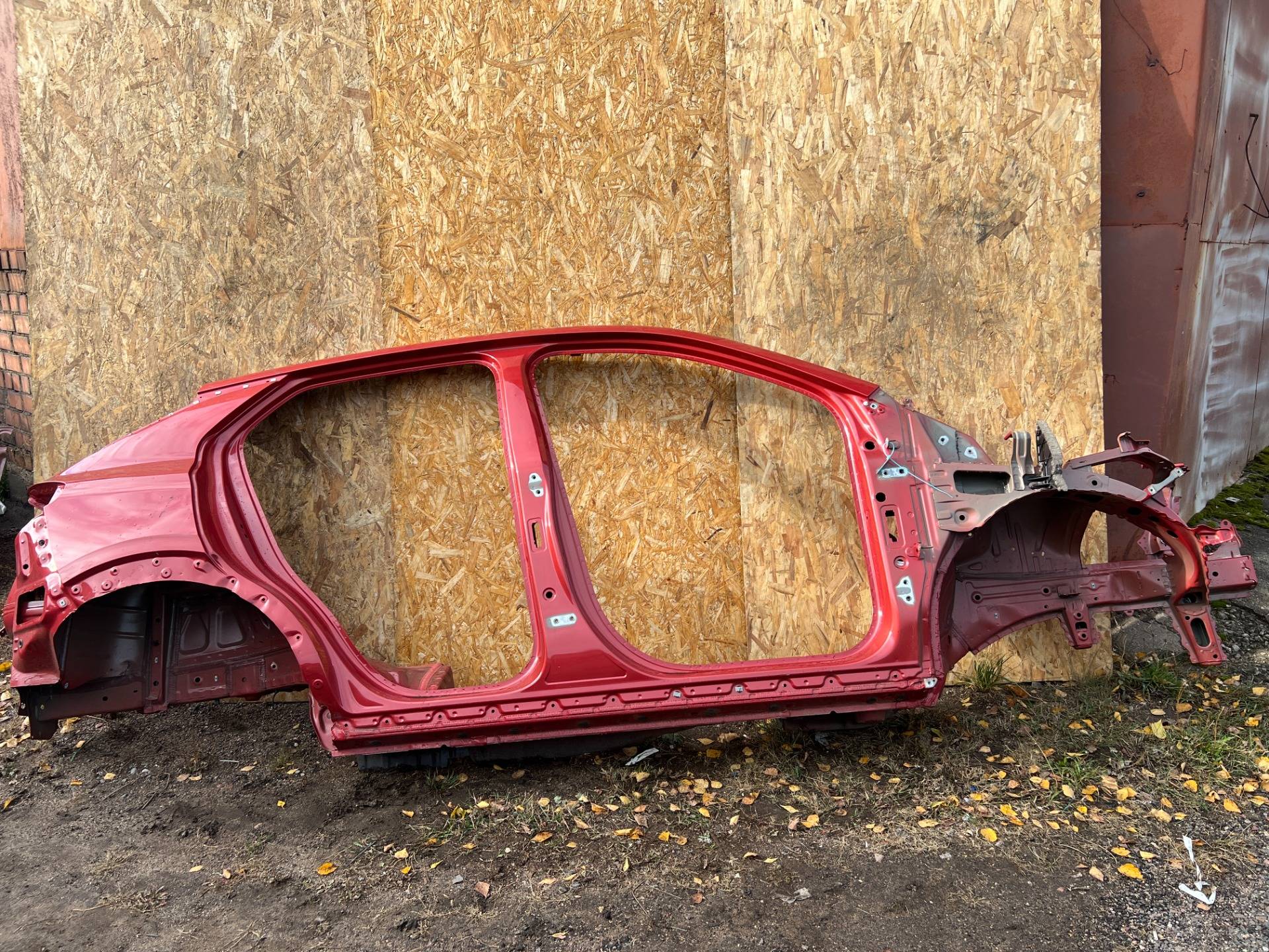 боковина кузова правая Buick Encore GX рестайлинг 2024