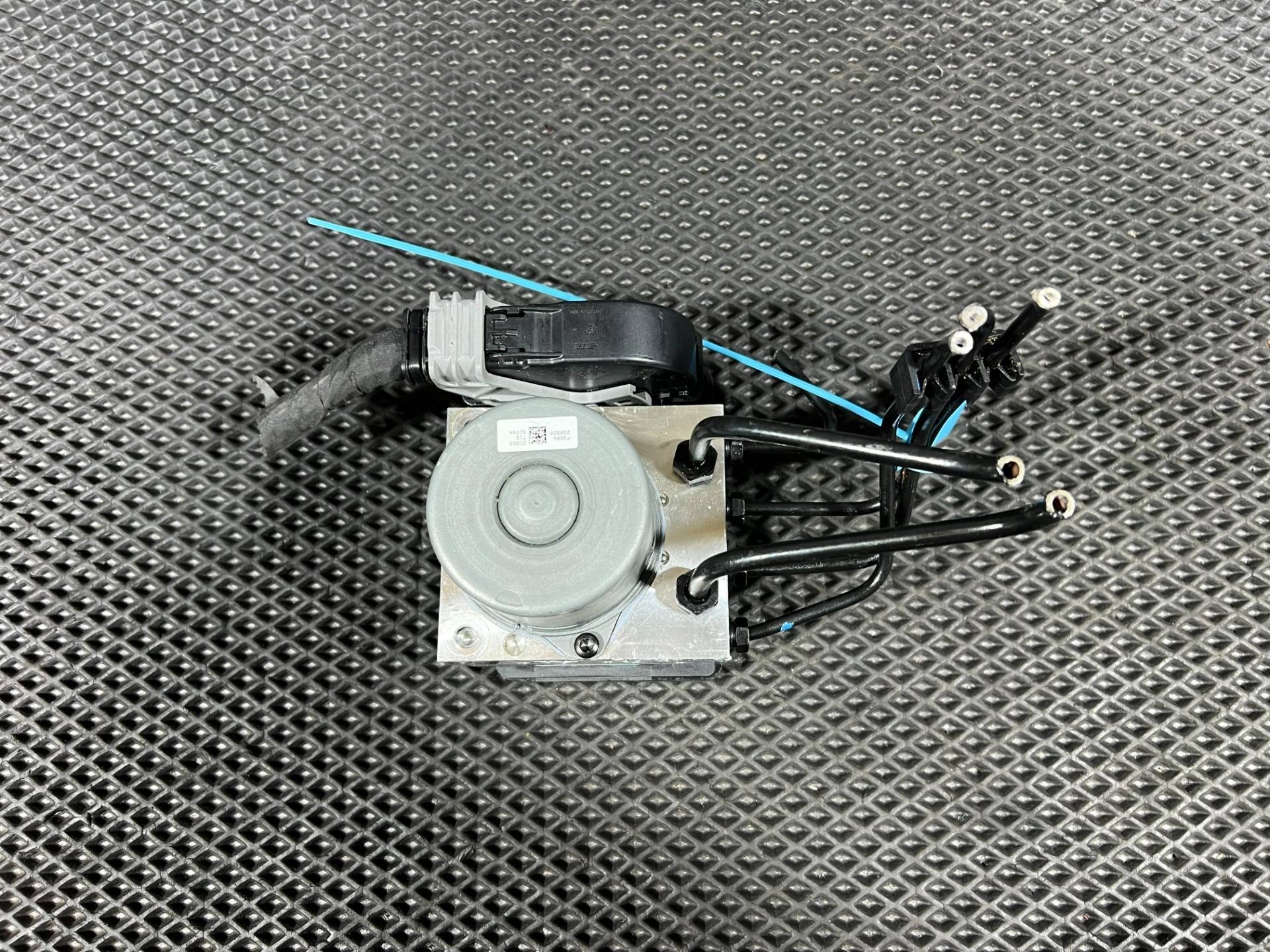 Блок ABS Hyundai Tucson 4 поколение (NX4) 2024 OEM 58910-N9040