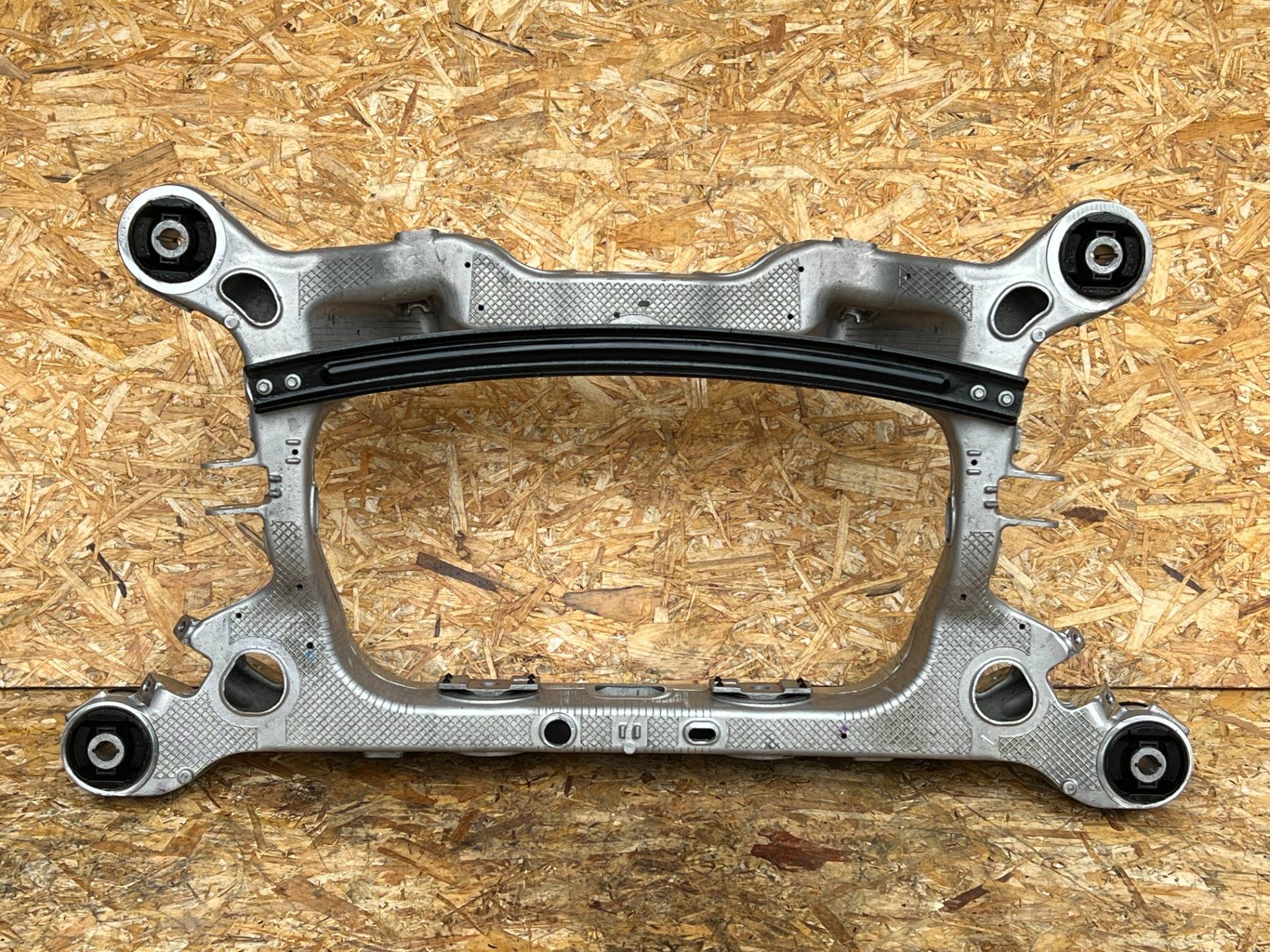 Балка подвески задняя Ford Mustang Mach-E 2023 OEM LJ9C5K067AC