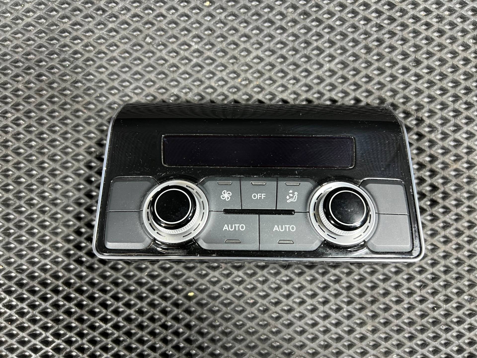 Блок управления печки/климат-контроля Audi A8 D4/4H 2013 OEM 4H0919158J