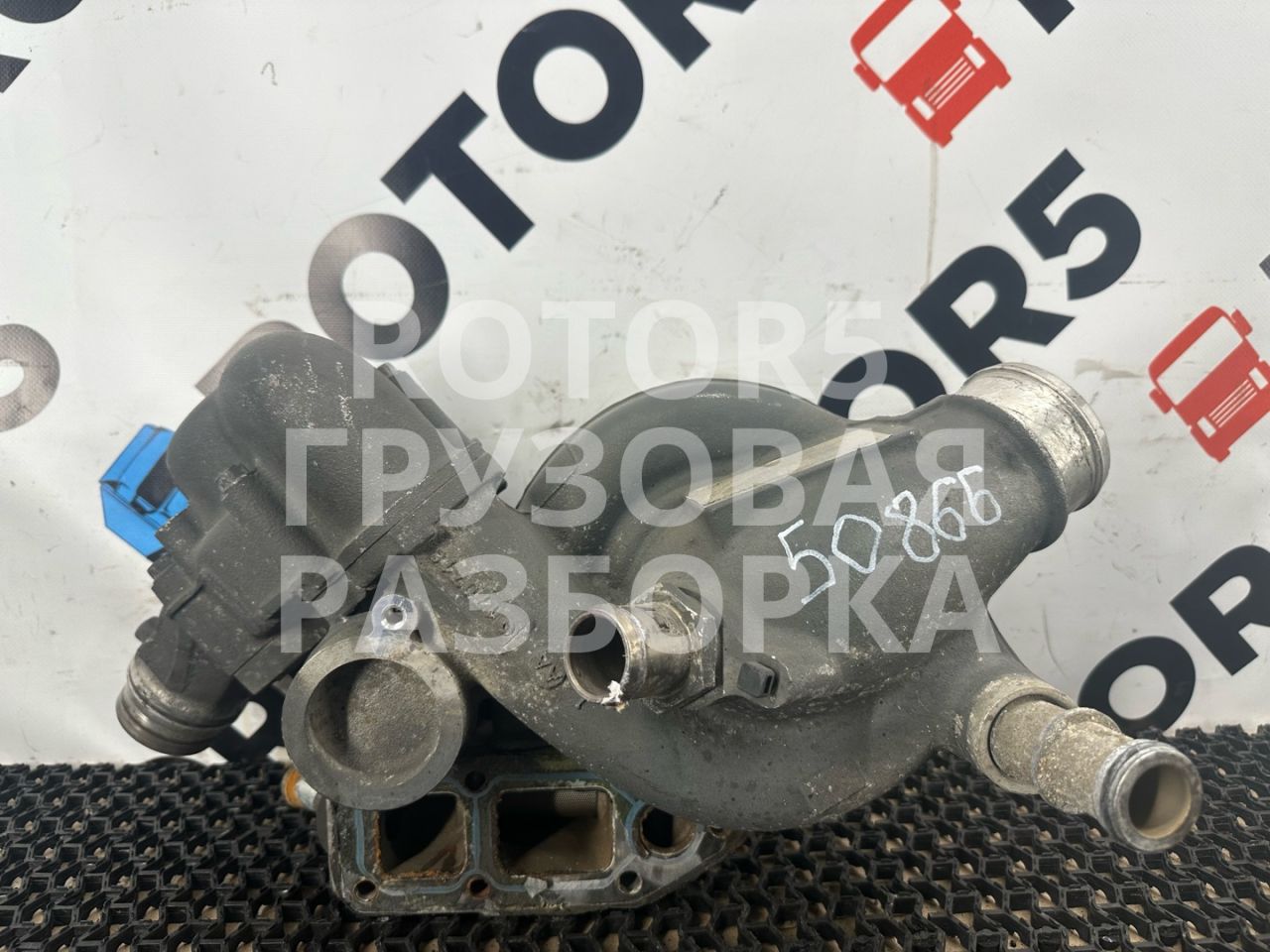 корпус помпы DAF XF 105 2 поколение 2018, 12.9 л., MX 340, дизель, 1831498, 93120902 - фото №1