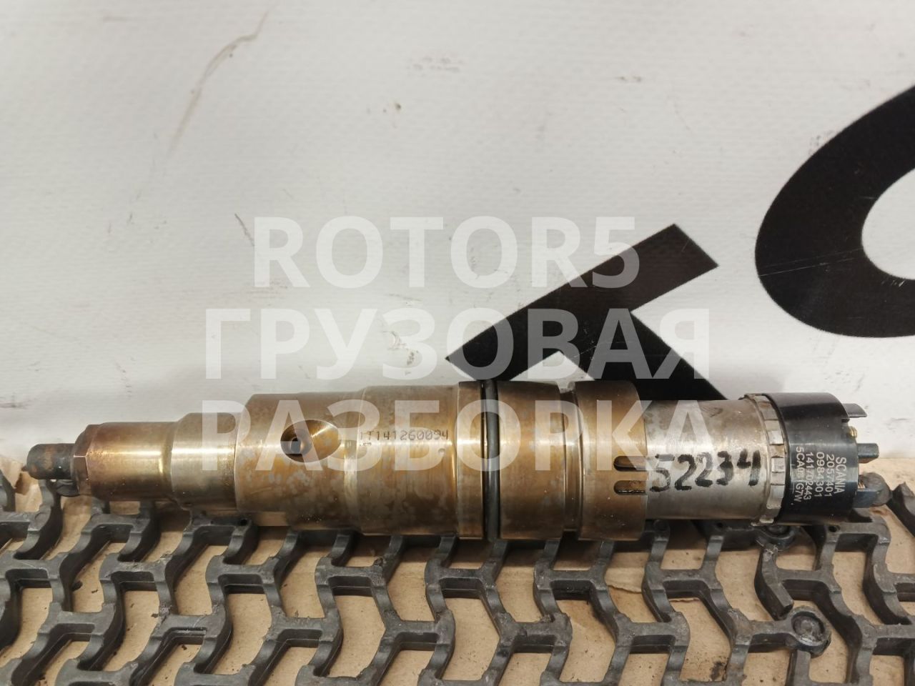 форсунка Scania R 5 поколение 2012, 12.7 л., DC13, дизель, 2057401 - фото №1
