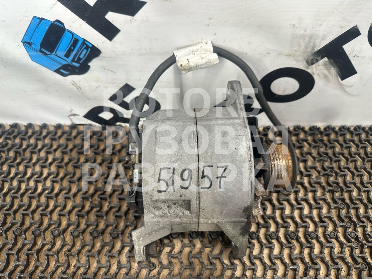 генератор Volvo FH 12 поколение 2003, 12.1 л., D12D, дизель, 6033GB3021, 0290800036 - фото №1