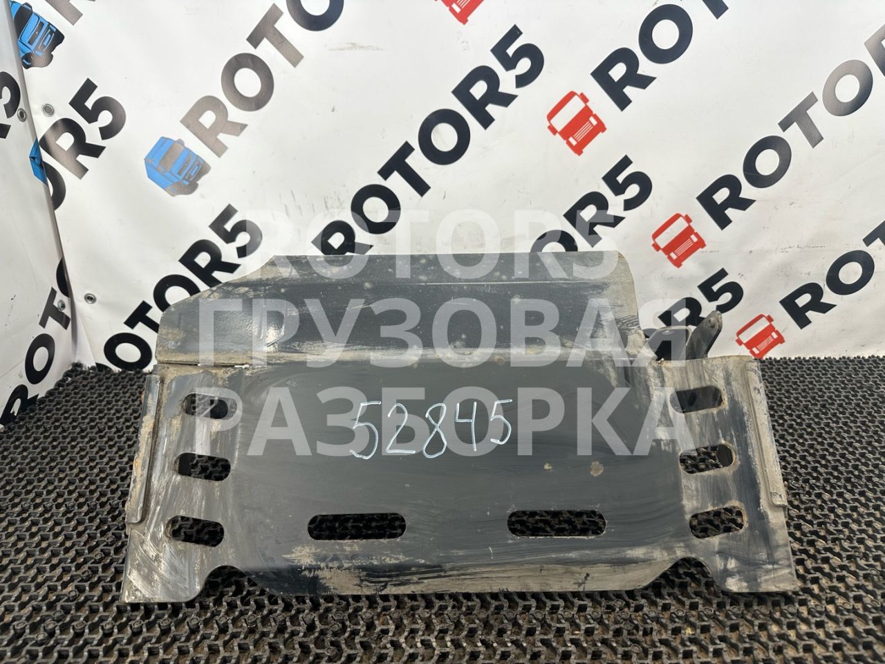 защита двигателя MAN TGX 1 поколение 2016, 12.4 л., D 2676 LF 46, дизель, АКПП, белый, правый руль, 81192405096 - фото №1