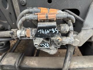 кран распределительный MAN TGX 1 поколение 2014, 12.4 л., D 2676 LF 26, дизель, АКПП, красный