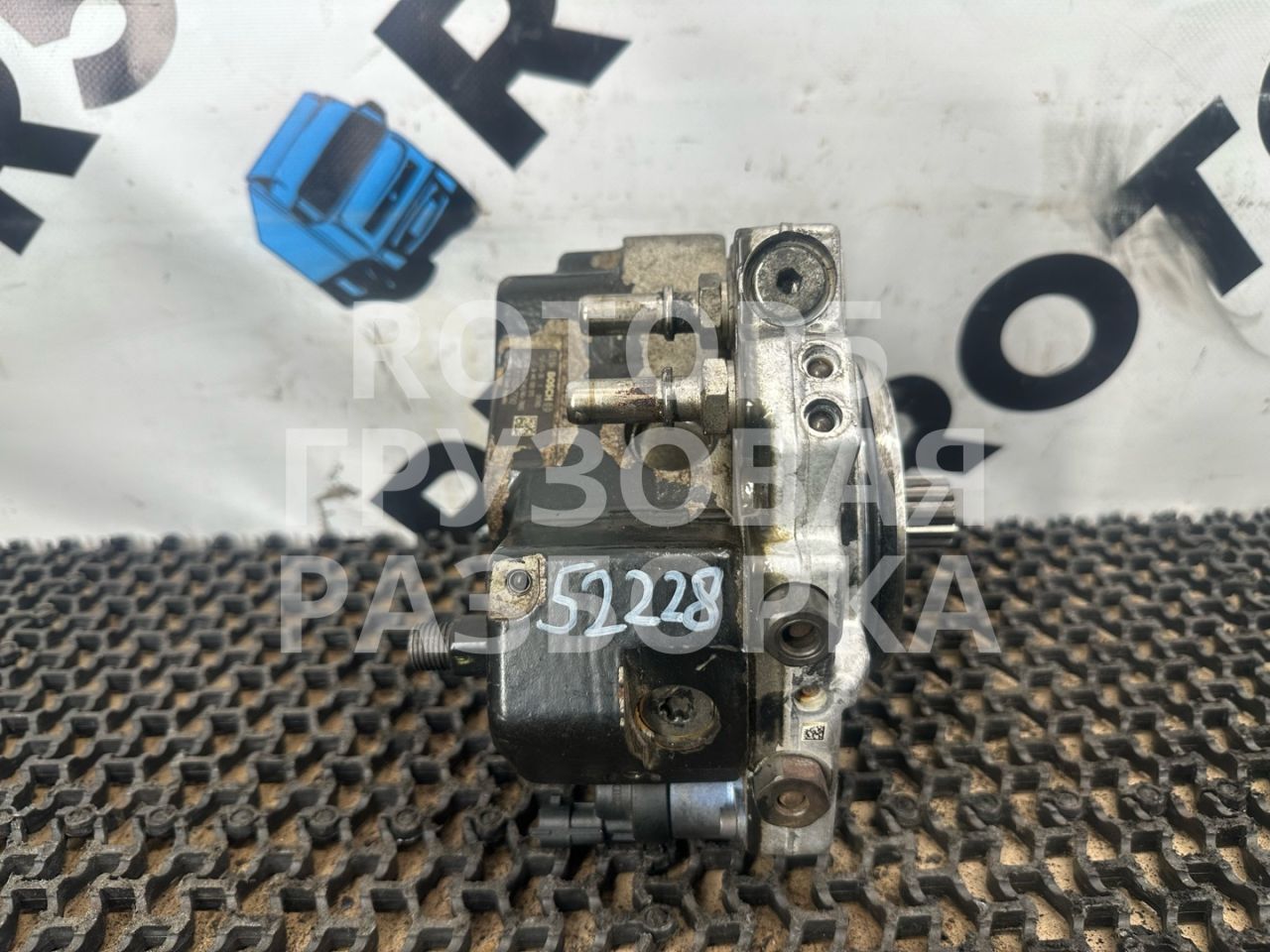 ТНВД MAN TGX 1 поколение 2012, 12.4 л., D 2676 LF 46, дизель, 51111037792, 0445020075 - фото №1
