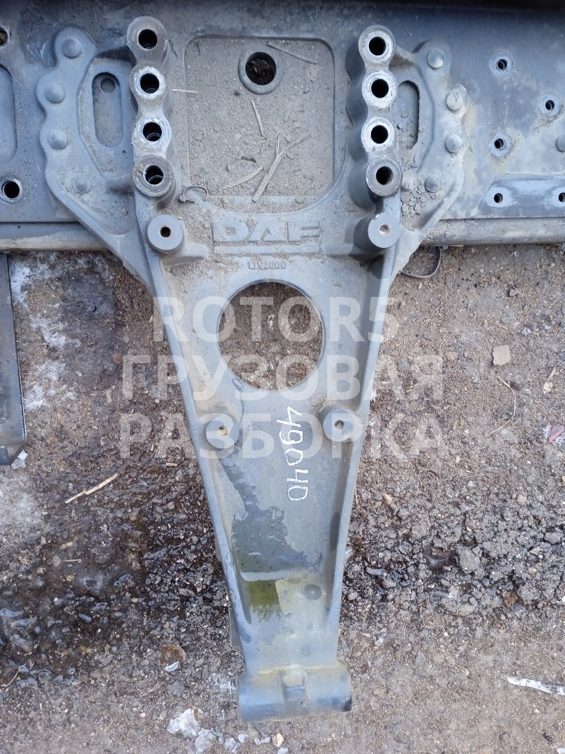 кронштейн реактивной тяги DAF XF 105 1 поколение 2011, 12.9 л., MX 340, дизель, 1352000 - фото №1