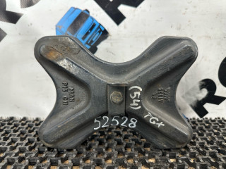 кронштейн крепления пневморессора MAN TGX 1 поколение 2015, 12.4 л., D 2676 LF 45, дизель, правый руль, 81413350165