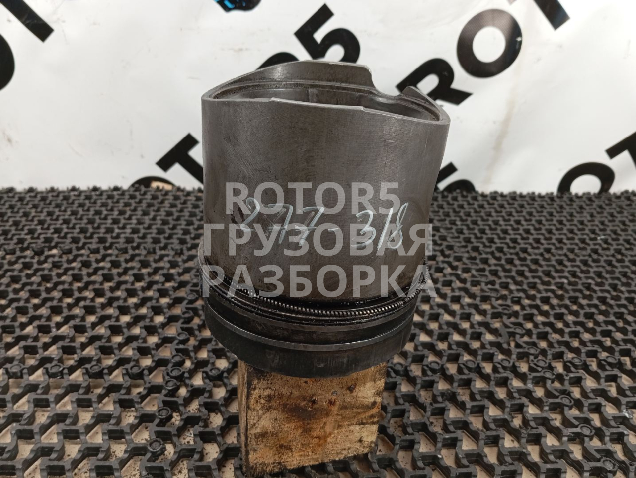 поршень MAN F2000 1 поколение 1995, 12.0 л., D2866, дизель, 128L74R041 - фото №1