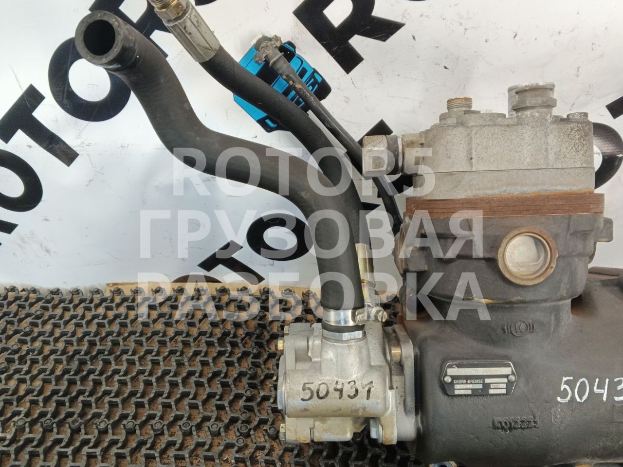 насос гидроусилителя руля MAN TGA 1 поколение 2007, 10.5 л., D 2066 LF 01, дизель, 81471016136 - фото №1