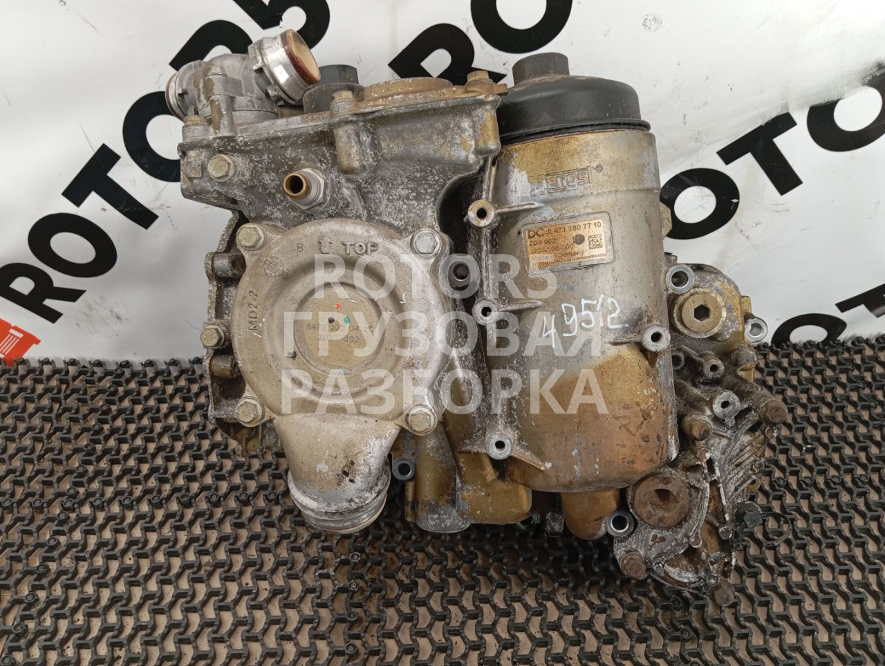 корпус масляного фильтра Mercedes-Benz Actros 4 поколение (MP4) 1845LS 2014, 12.8 л., OM 471.900, дизель, A4711807710 - фото №1