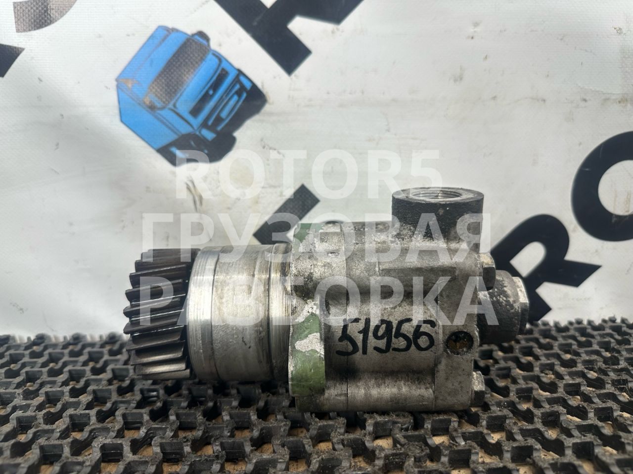 насос гидроусилителя руля Volvo FH 12 поколение 2001, 12.1 л., D12D, дизель, 3172490, 2108153 - фото №1