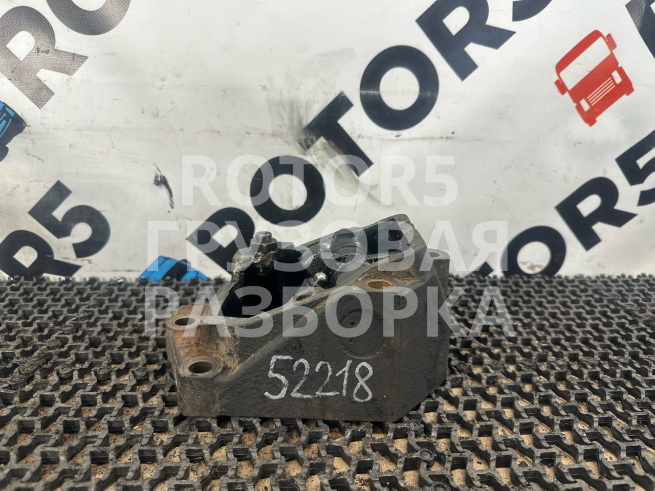 коромысло клапана (рокер) MAN TGA 1 поколение 2003, 12.0 л., D 2866 LF28, дизель, 3066 - фото №1