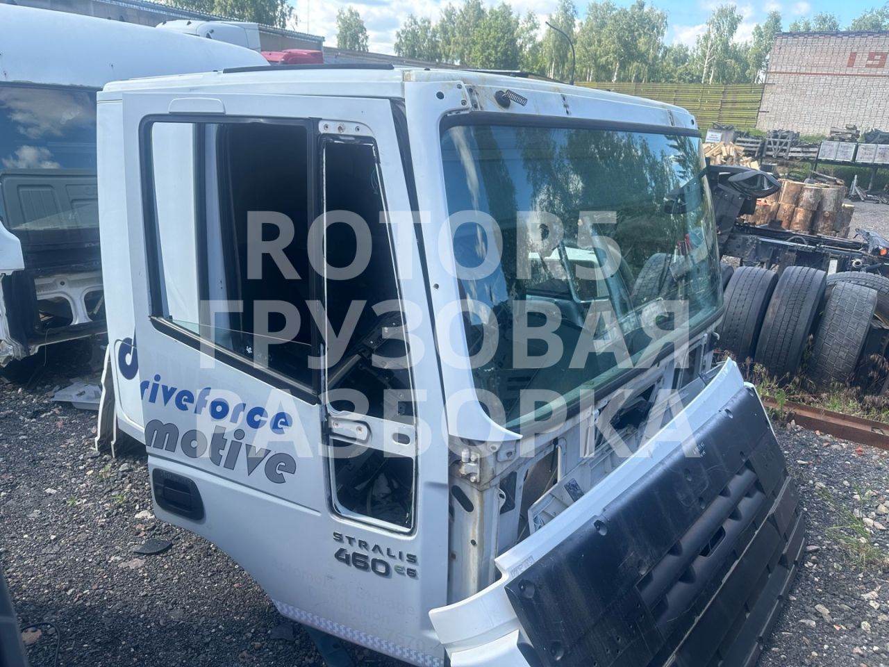 кабина IVECO Stralis 3 поколение 2013, 11.1 л., F3GFE611/460, дизель, АКПП, белый, правый руль - фото №1