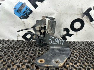 распределитель тормозных усилий MAN TGX 1 поколение 2014, 12.4 л., D 2676 LF 26, дизель, АКПП, красный, 81981830000