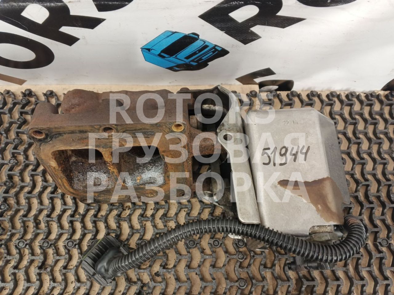 клапан EGR MAN TGX 1 поколение 2015, 12.4 л., D 2676 LF 52, дизель, 51081506143 - фото №1