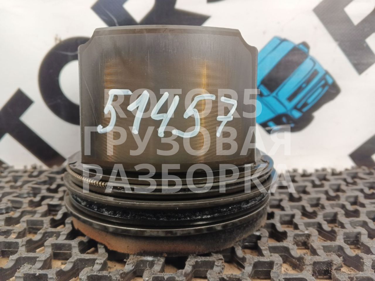 поршень MAN TGX 1 поколение 2018, 12.4 л., D 2676 LF 52, дизель, 51025110871 - фото №1