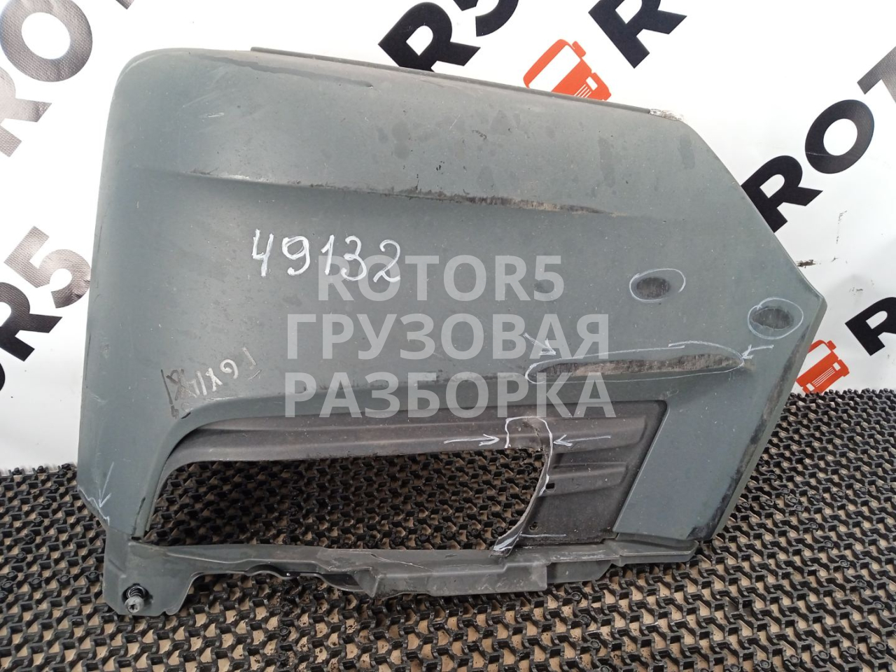 облицовка фары противотуманной левая MAN TGX 1 поколение 2015, 12.4 л., D 2676 LF 45, дизель, 81416106755 - фото №1