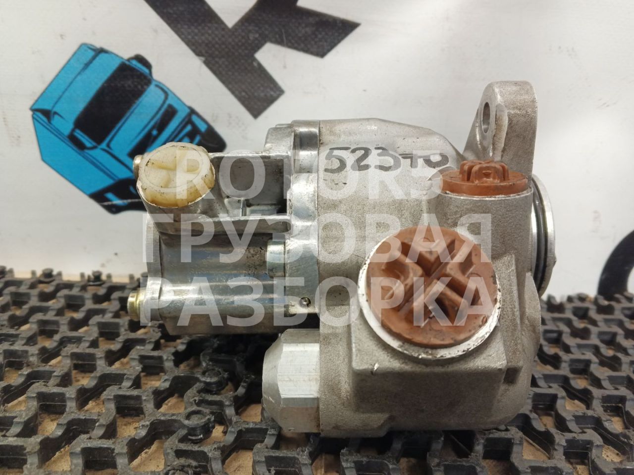 насос гидроусилителя руля Mercedes-Benz Actros 3 поколение (MP3) 2009, 0340460017 - фото №1