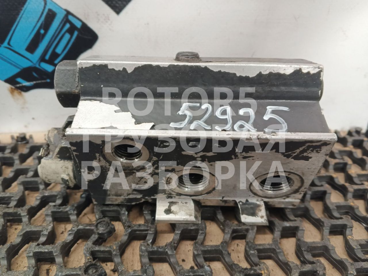 подогрев топливного фильтра Scania R 5 поколение 2011, 11.7 л., DC 12.15, дизель, 1774752 - фото №1