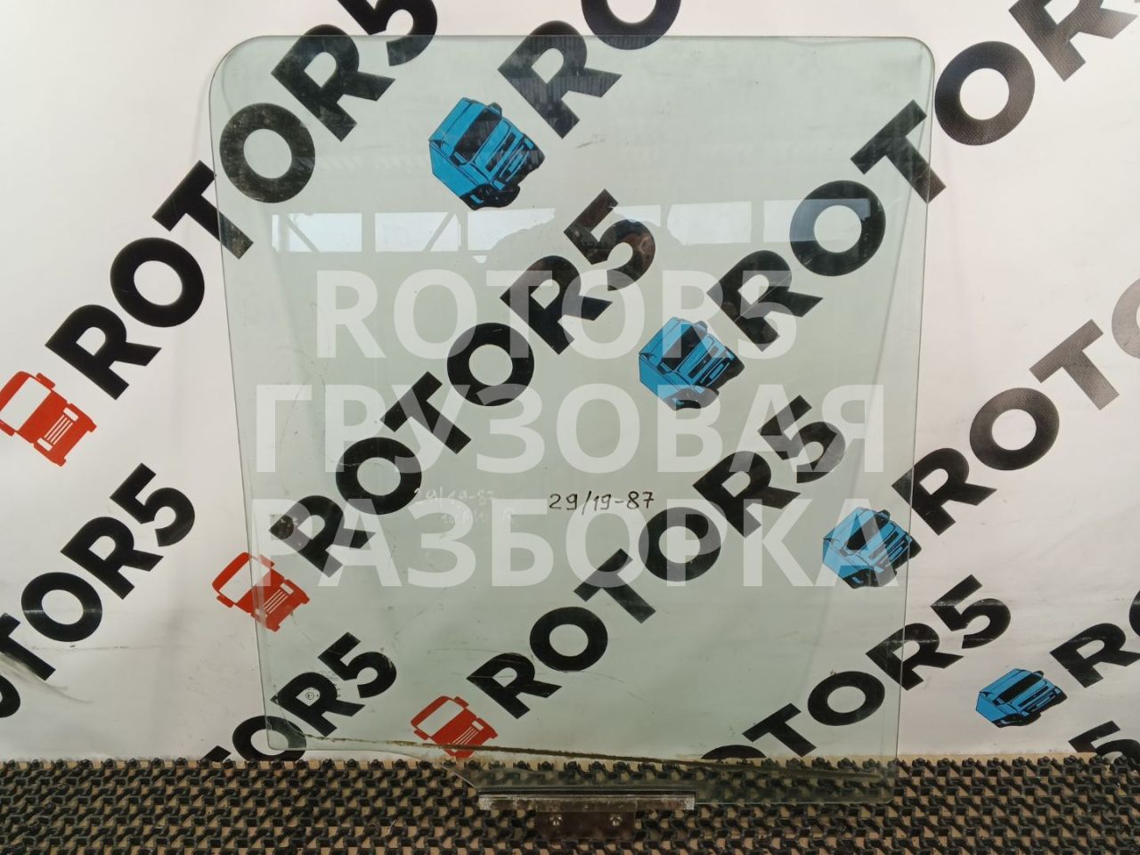 стекло (иные) DAF XF 105 1 поколение 2007, 12.9 л., MX 300, дизель, АКПП - фото №1