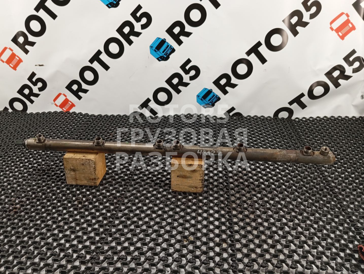 топливная рампа Mercedes-Benz Actros 4 поколение (MP4) 1845LS 2015, 12.8 л., OM 471.900, дизель, A4710780245, 0445226088 - фото №1