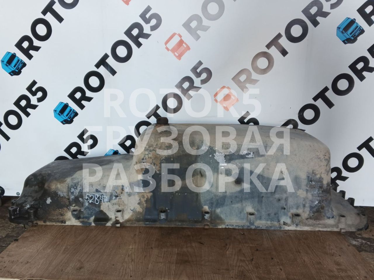 масляный поддон Scania R 5 поколение 2011, 11.7 л., DC 12.15, дизель, 1766826 - фото №1