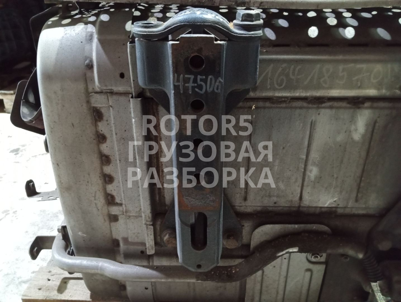кронштейн глушителя Mercedes-Benz Actros 4 поколение (MP4) 2013, 11.9 л., дизель, АКПП, A9604910916 - фото №1