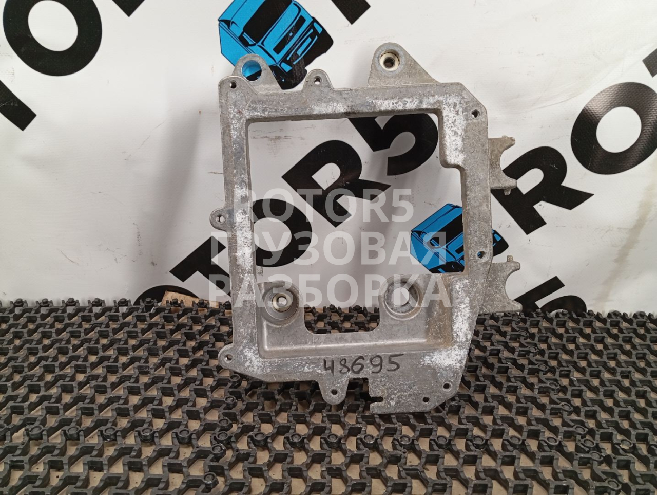 кронштейн блока управления MAN TGX 1 поколение 2016, 51116403057 - фото №1