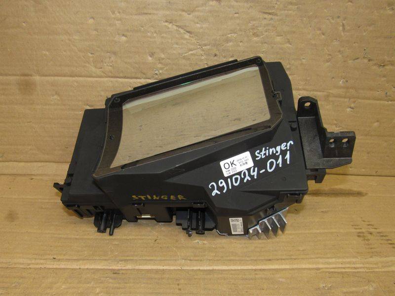 проектор Kia Stinger 1 поколение 2020, 2.2 л., дизель, 94310-J5330 - фото №1