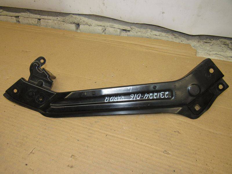 крепление кассеты радиаторов Skoda Karoq 1 поколение 2021, 1.0 л., бензин, 57A806929A - фото №1