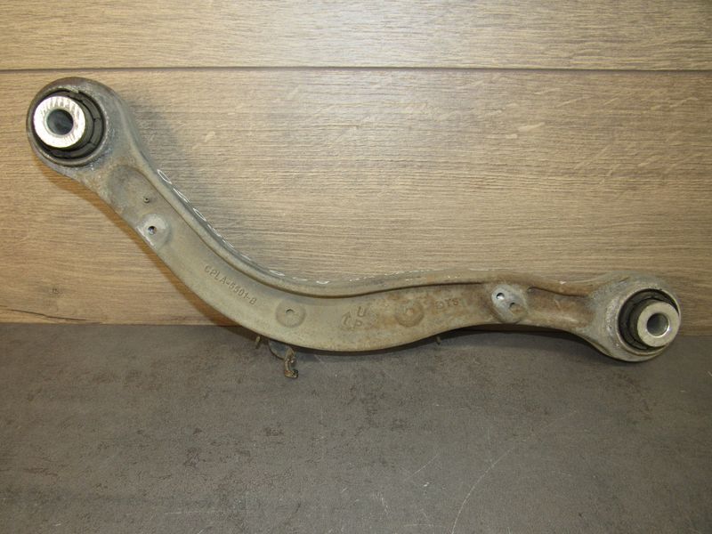 рычаг задний левый Land Rover Range Rover 4 поколение 2016, 3.0 л., дизель, CPLA-5501-B - фото №1