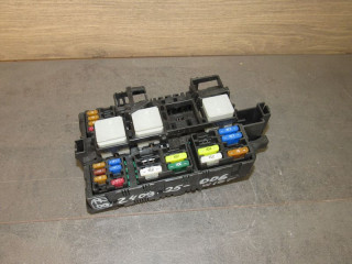 блок предохранителей Mercedes-Benz GLE V167 [рестайлинг] 2024, 2.0 л., дизель, A1679067303