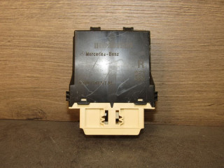 кнопка обогрева сидений Mercedes-Benz S-Класс W223 2021, A2239003418