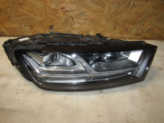 фара правая Audi Q7 4M 2017, 4M0941036