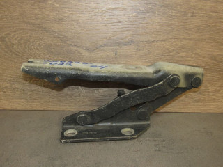 петля капота левая BMW 5 серия E60/E61 2004, 7008727