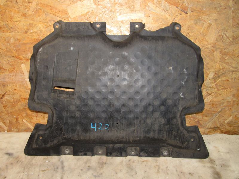 защита двигателя Mercedes-Benz C-Класс W205/S205/C205 2015, универсал, A2055200323 - фото №1