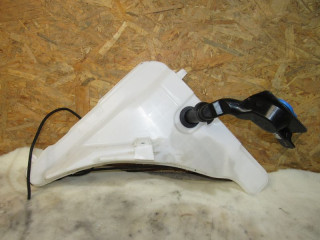 бачок омывателя Porsche Cayenne PO536 2024, 3.0 л., гибрид, 4M0955448D