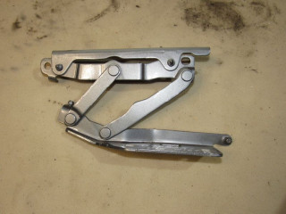 петля капота правая Mercedes-Benz GLE V167 2021, 2.0 л., дизель, A1678803600