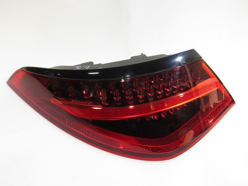 фонарь задний левый Mercedes-Benz S-Класс W223 2021, A2239062300 - фото №1