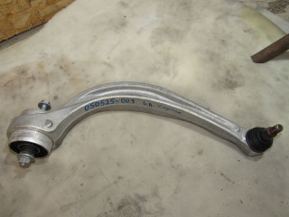 рычаг передний левый Porsche Cayenne PO536 2024, 3.0 л., гибрид, 4M0407695C