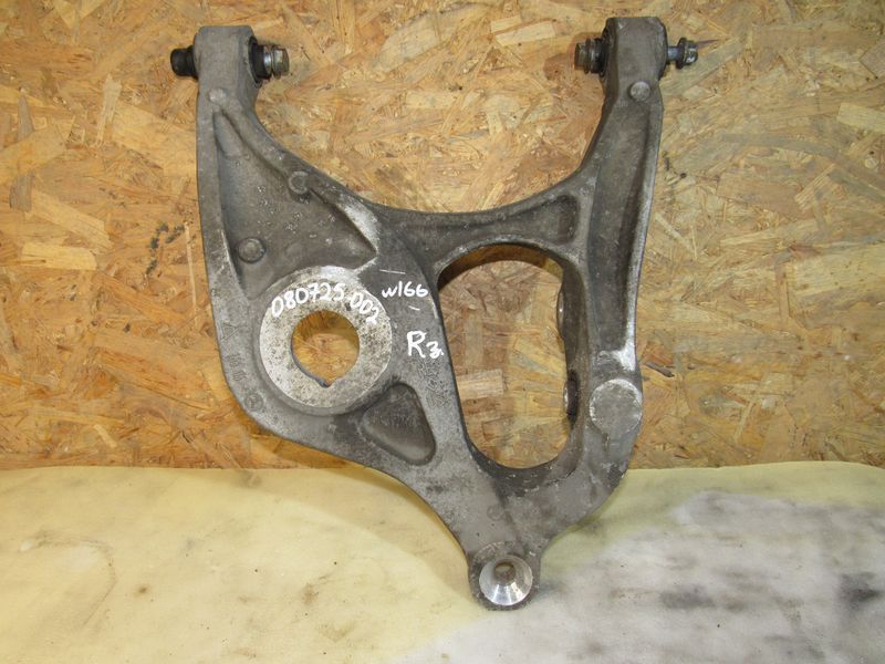 рычаг задний нижний Mercedes-Benz GL-Класс X166 2014, 5.0 л., бензин - фото №1