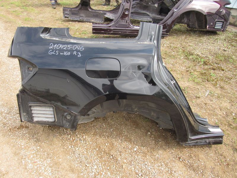 крыло заднее правое Mercedes-Benz GLS-Класс X166 2017 - фото №1