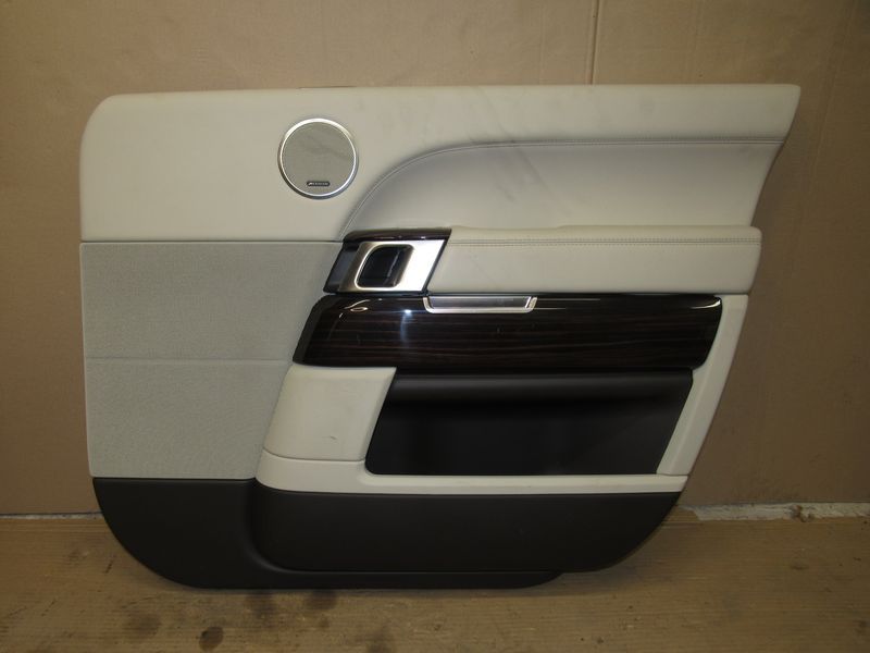 обшивка двери передняя правая Land Rover Range Rover 4 поколение 2016 - фото №1