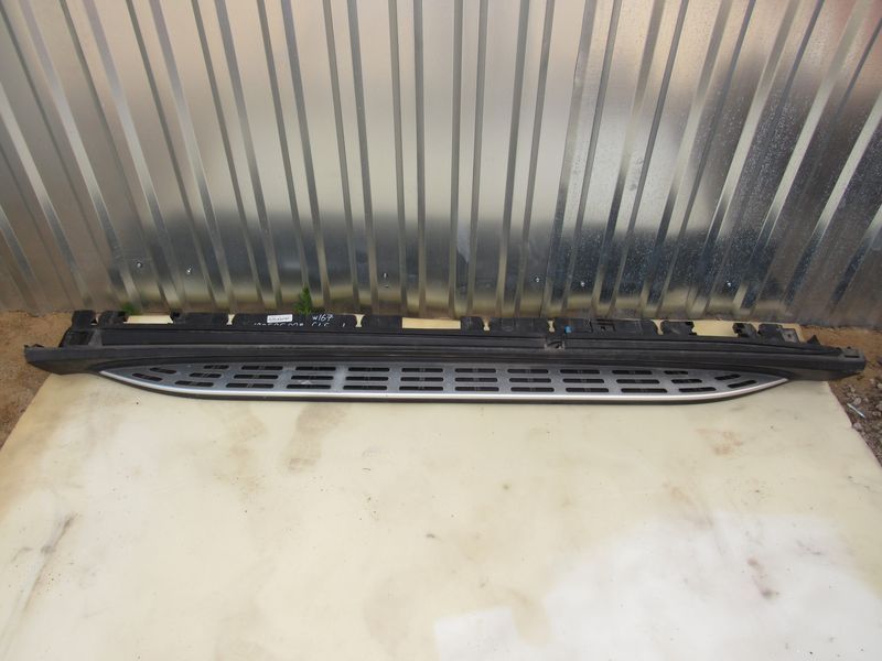 Подножка кабины Mercedes-Benz GLE V167 2021, 2.0 л., дизель - фото №1