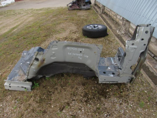 часть кузова (вырезанный элемент) Land Rover Defender 2 поколение 2021