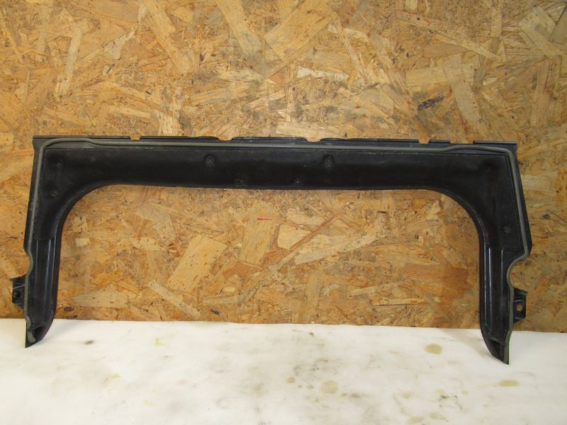 планка под капот Mercedes-Benz GLE V167 2021, A1676207002 - фото №1