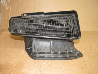 воздухозаборник Audi A8 D4/4H 2012, 4H1819904A