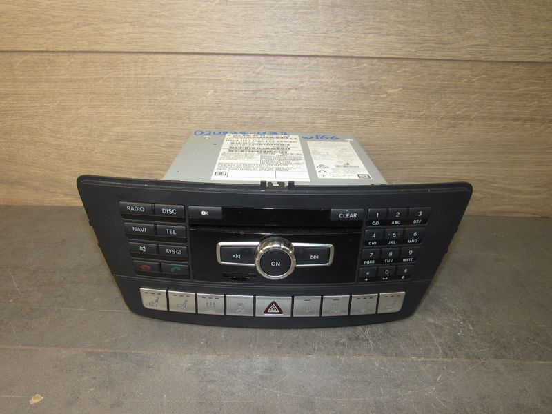 магнитола Mercedes-Benz GL-Класс X166 2014, A1669000213 - фото №1