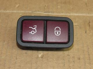 кнопка открытия багажника Mercedes-Benz S-Класс W220 [рестайлинг] 2004, A2208211479